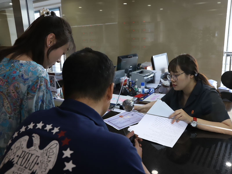 沈陽(yáng)市沈河區(qū)人民法院訴訟服務(wù)中心 窗口接待