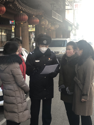 安慧深入轄區(qū)進(jìn)行逐人逐戶核查,、宣傳防疫知識