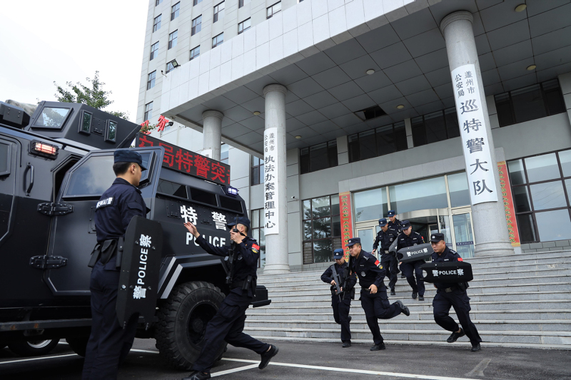特警緊急行動(dòng)