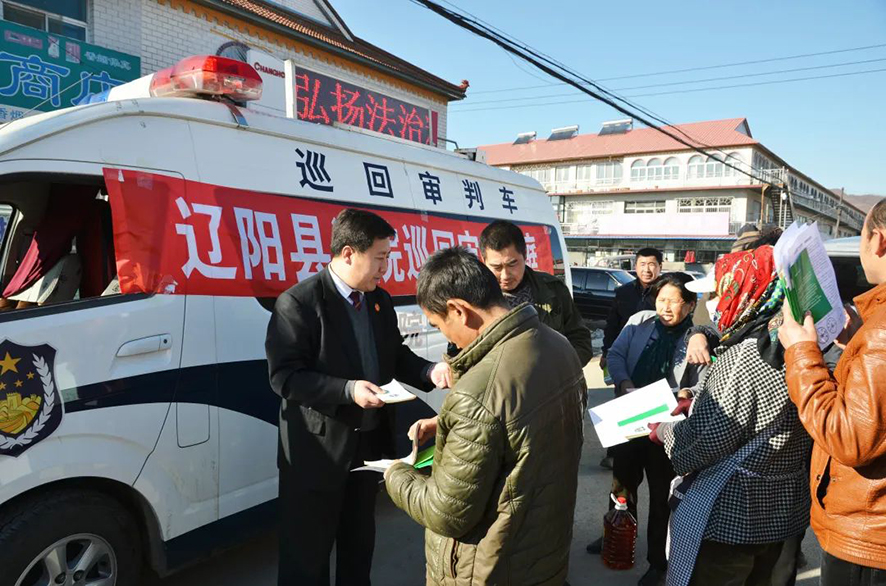法庭開展常態(tài)化法治宣傳。