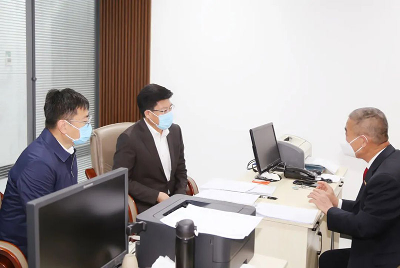 沈陽中院黨組書記,、院長任延忠（中）深入于洪區(qū)法院調(diào)研指導(dǎo)