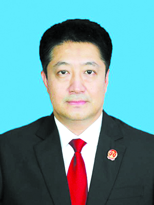 于長春